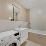 Metropolitan Star 4* Pressburg