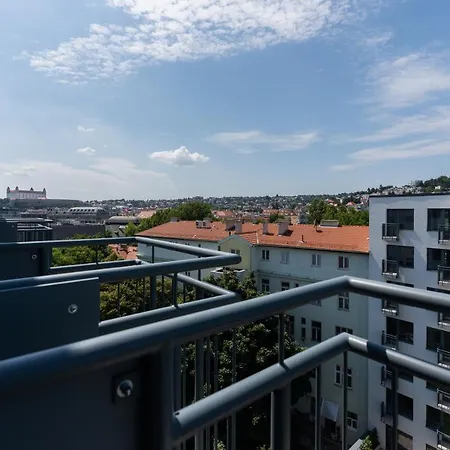 Metropolitan Star 4* Bratislava