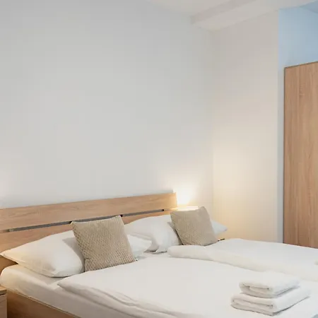 Otel Metropolitan Star 4*
