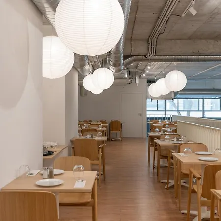 Hotel Metropolitan Star 4*