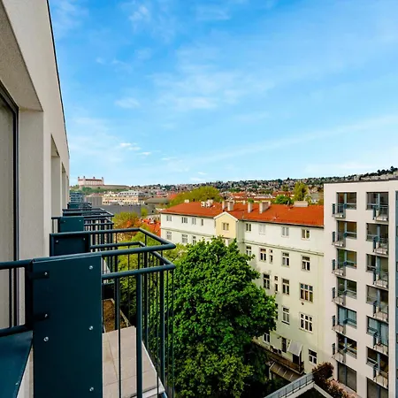 Metropolitan Star מלון 4*