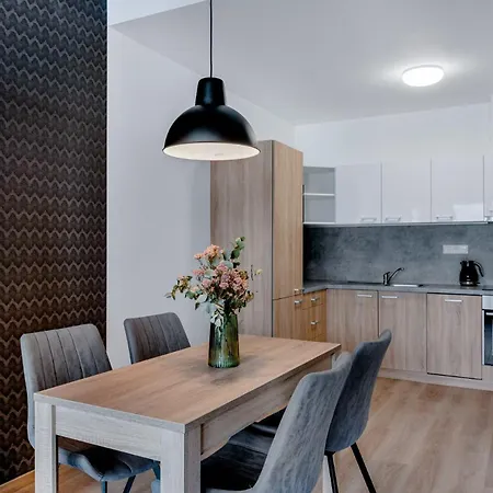 Metropolitan Star 4* Pressburg