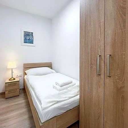 Metropolitan Star 4* Bratislava