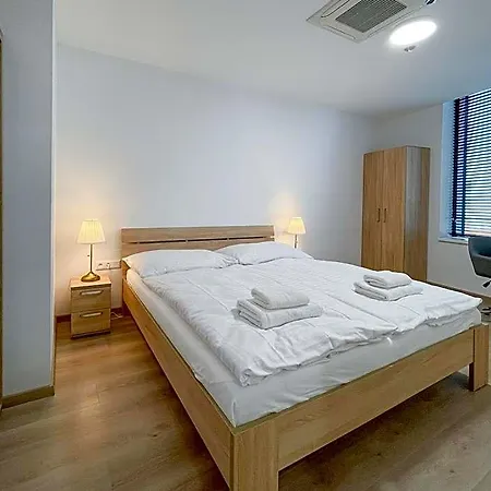 Hotel Metropolitan Star 4*