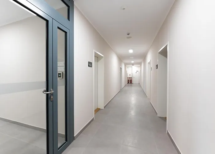 Metropolitan Star Hotel 4*