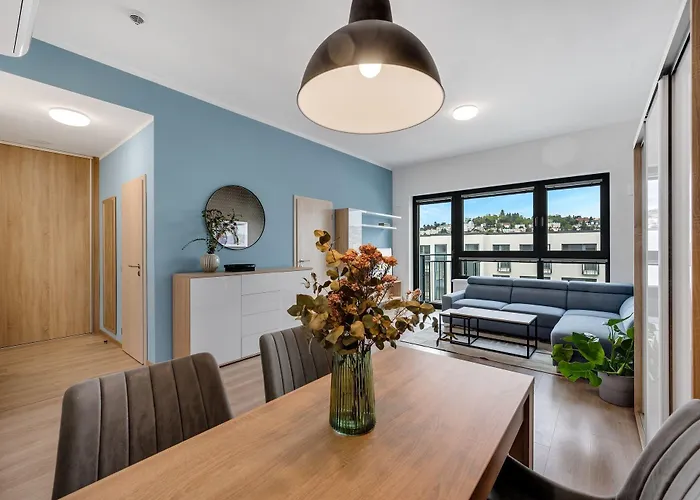 Metropolitan Star Hotel