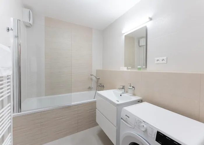 Metropolitan Star 4*