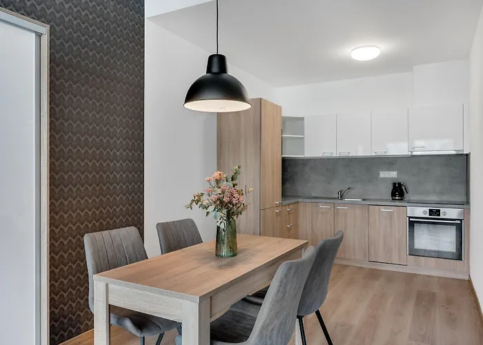 Metropolitan Star 4*