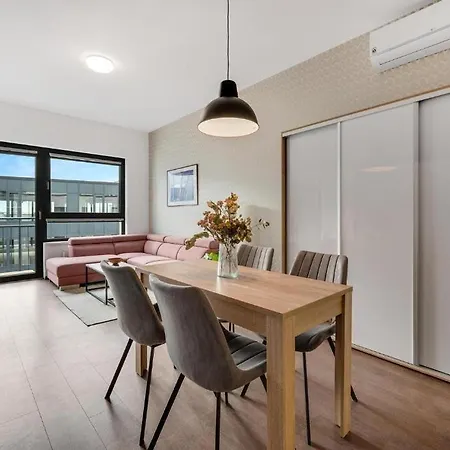 Metropolitan Star ホテル