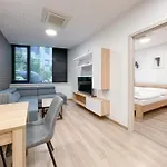 Metropolitan Star 호텔