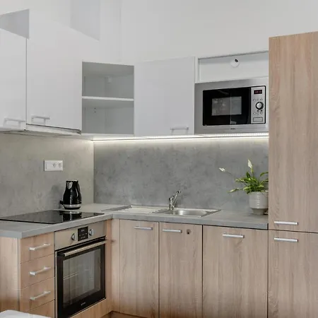 Metropolitan Star 酒店