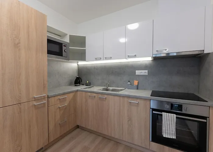 Metropolitan Star Братислава